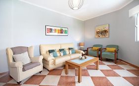 Grand Beachside Apartment - Cádiz